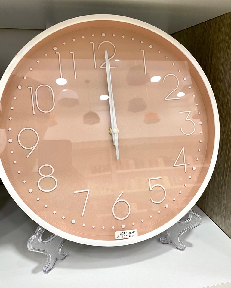 Horloge Murale Rose Poudré Ø 30 cm – Style Scandinave