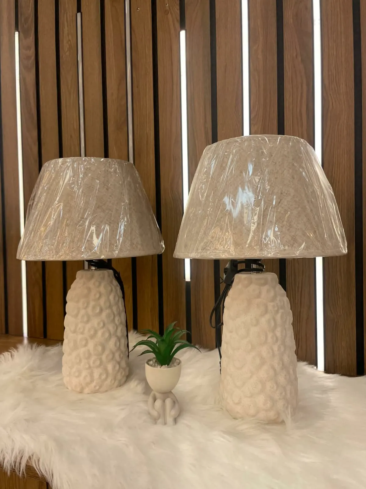 Lampe de Table Décorative Moderne – Beige Texturé | Style Élégant & Chaleureux - image 1