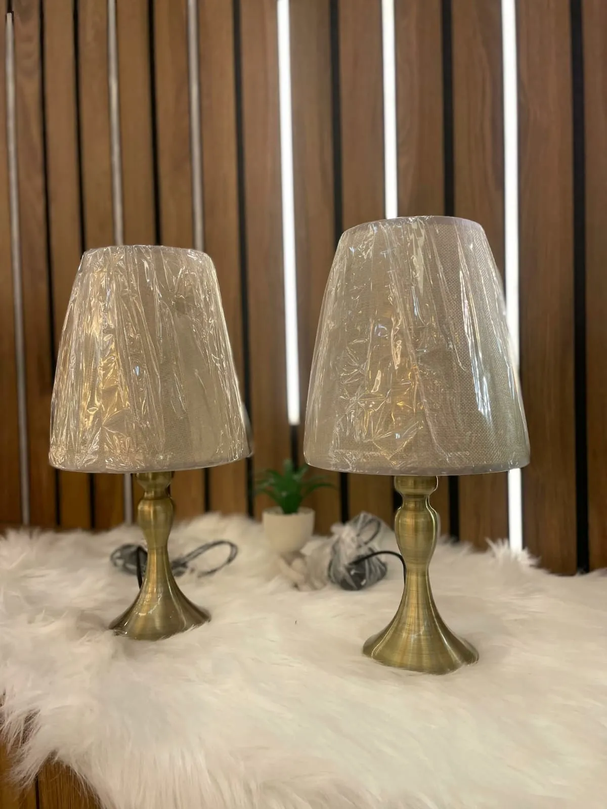 Lampes de Table Décoratives Modernes – Doré & Beige | Élégance Chaleureuse - image 2